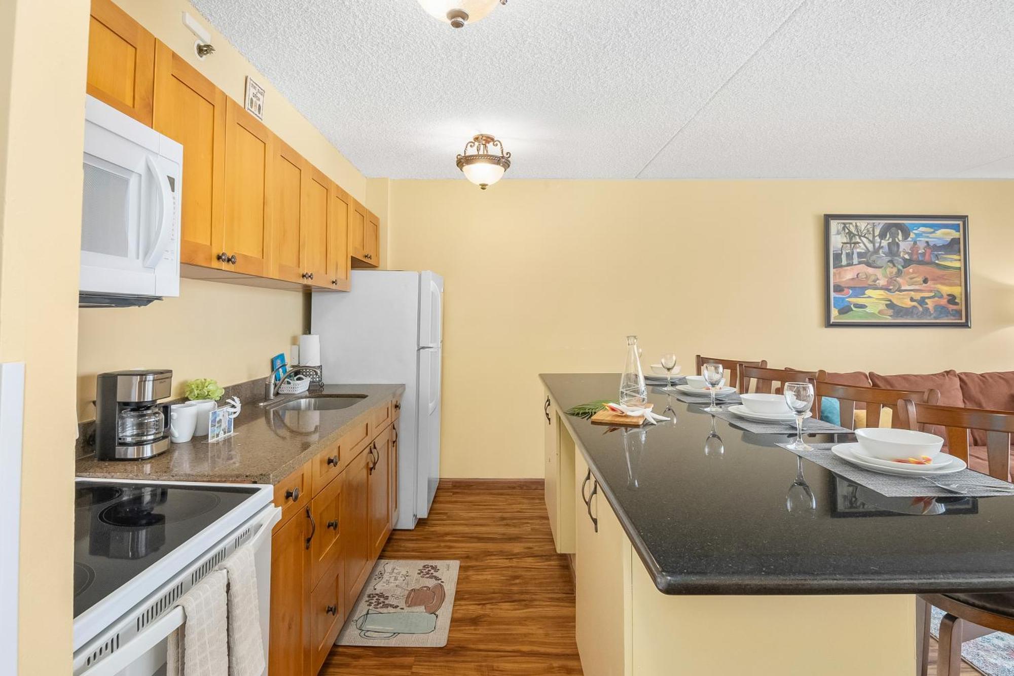 Beautiful 1Br, Steps To Waikiki Beach And Parking Honolulu Buitenkant foto