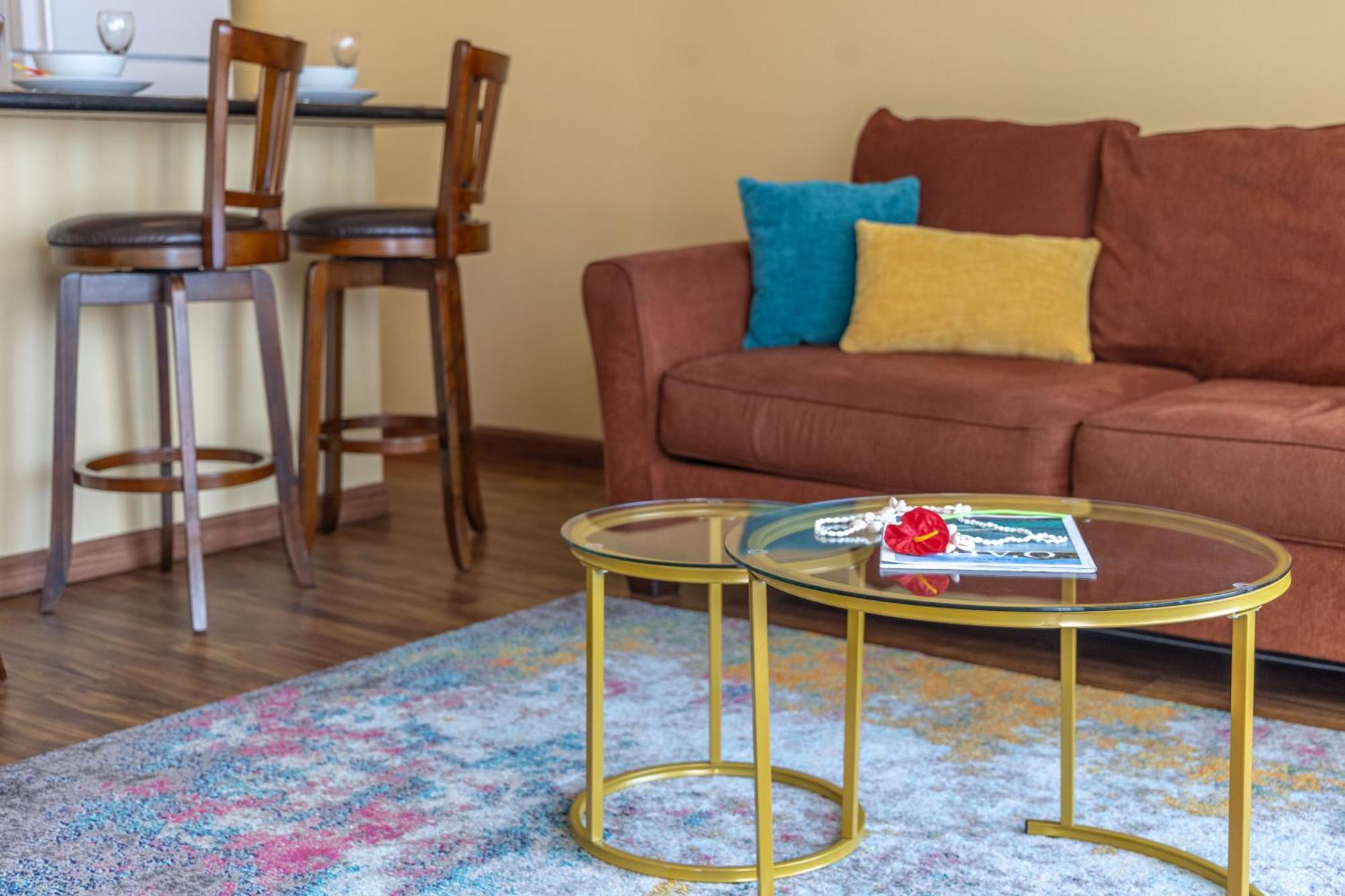 Beautiful 1Br, Steps To Waikiki Beach And Parking Honolulu Buitenkant foto